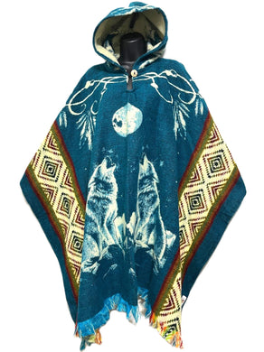 Alpaca Poncho Hoodie - Howling Wolfs